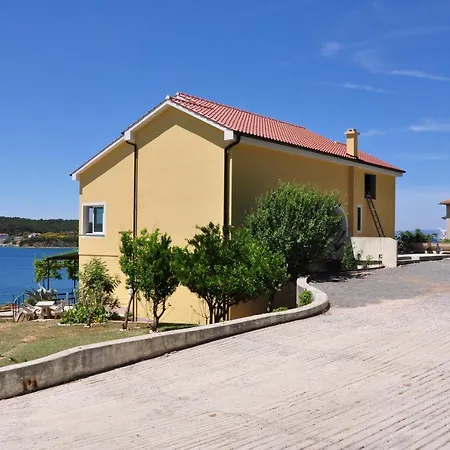 By The Sea - Gornja, Rab - 5055 アパート *
